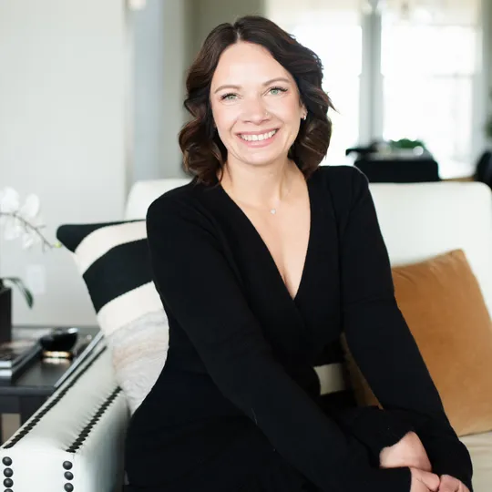 Stephanie Katcher, Agent in  - Compass