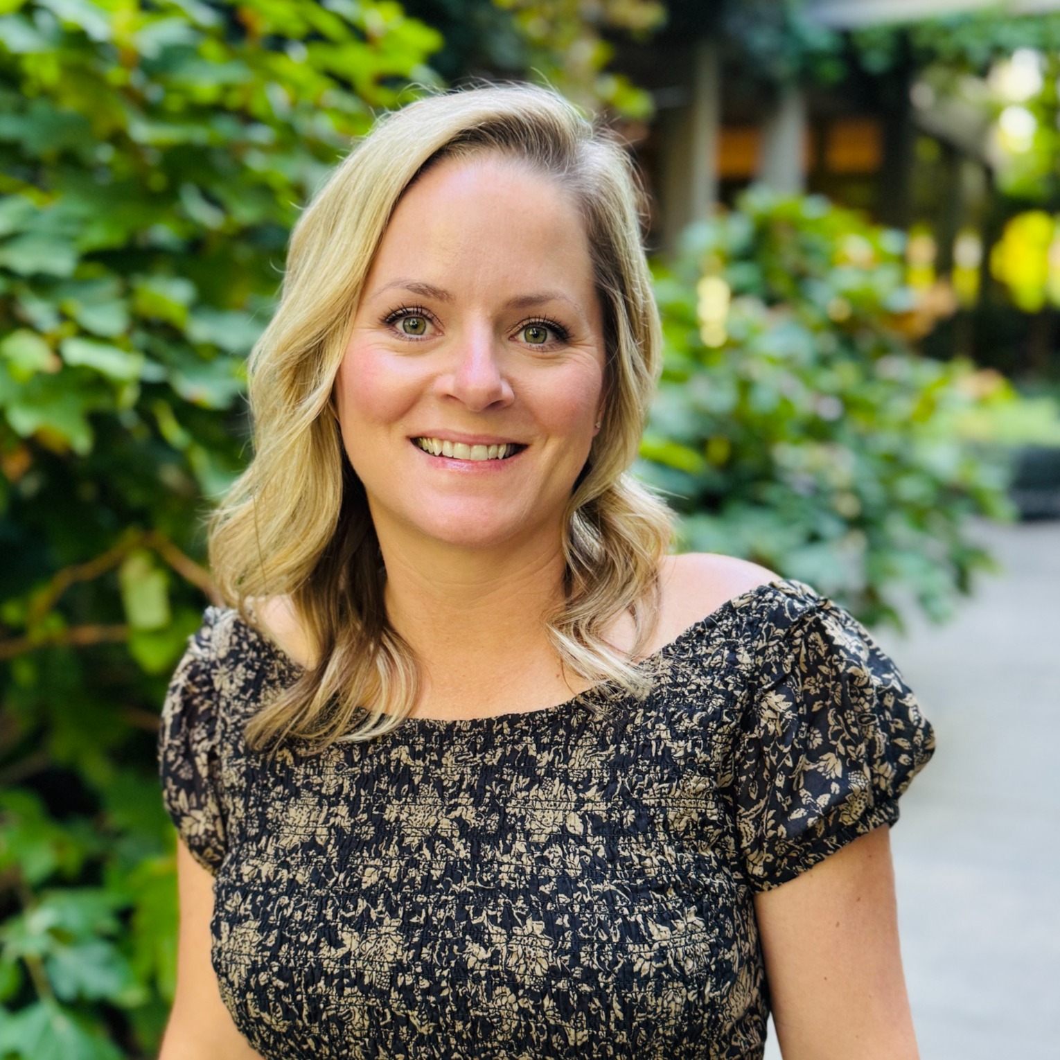 Headshot of Amy Ayers