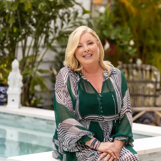 Amanda Van Slyke, Agent in  - Compass