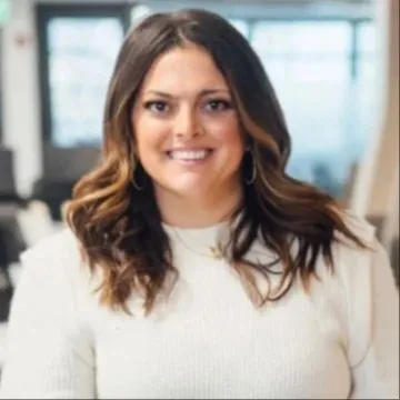 Alison Ermilio Decky, Agent in  - Compass