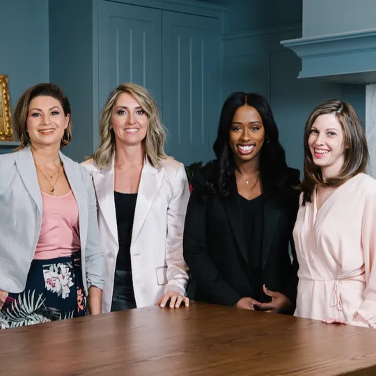 The McLaren Team, Agent in  - Compass