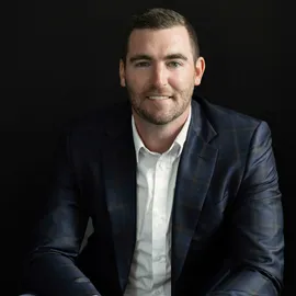 Christopher Smith, Agent in  - Compass