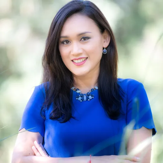 Sophie Mao, Agent in  - Compass