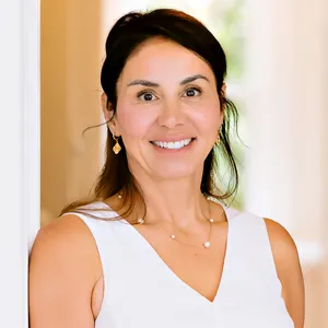 Faye Dibachi's Profile Photo