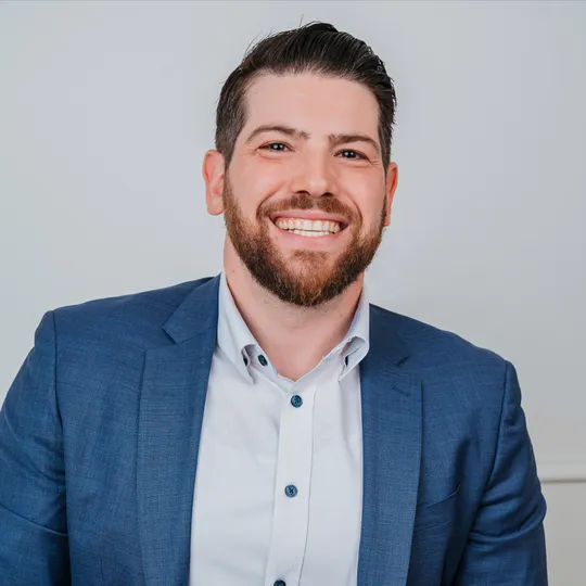 Michael Ratner, Agent in  - Compass