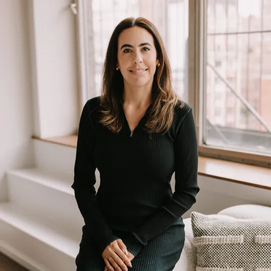 Elizabeth Munn, Agent in  - Compass