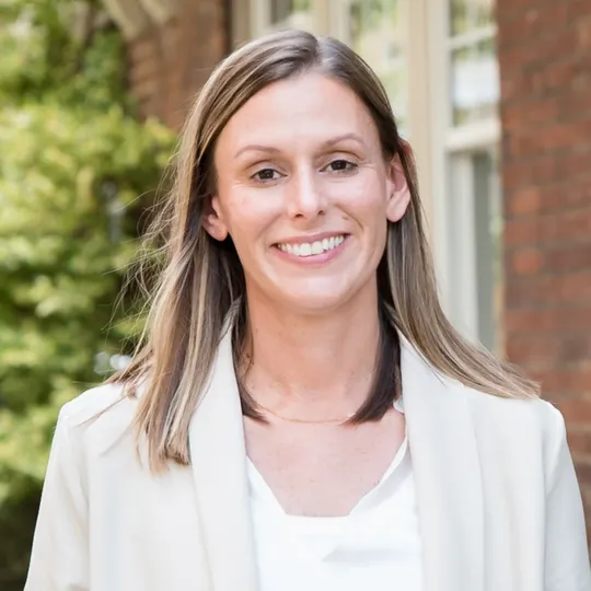 Mary Kundrat, Agent in  - Compass