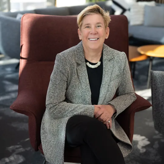 Nancy Kraatz, Agent in  - Compass