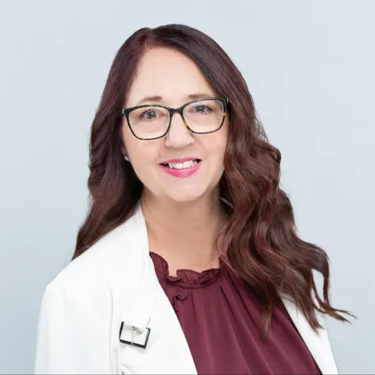 Jennifer Mariscal, Agent in  - Compass