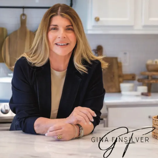 Gina Finsilver, Agent in  - Compass