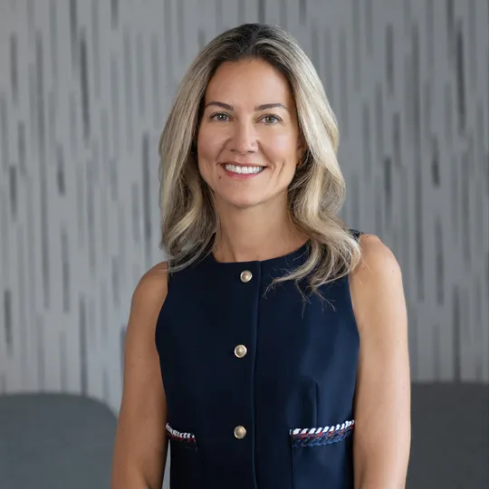 Nahal Nabavi, Agent in  - Compass