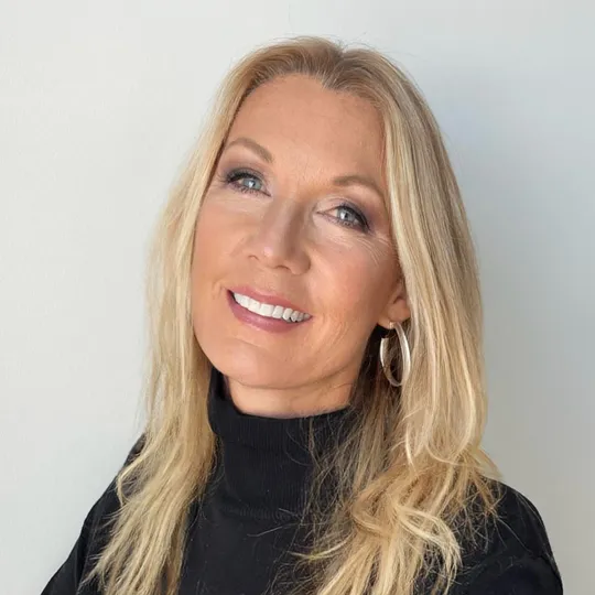 Mary Gardner, Agent in  - Compass