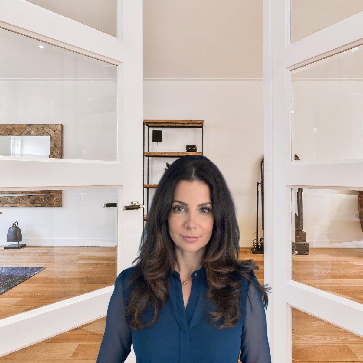 Headshot of Anna Lanuza