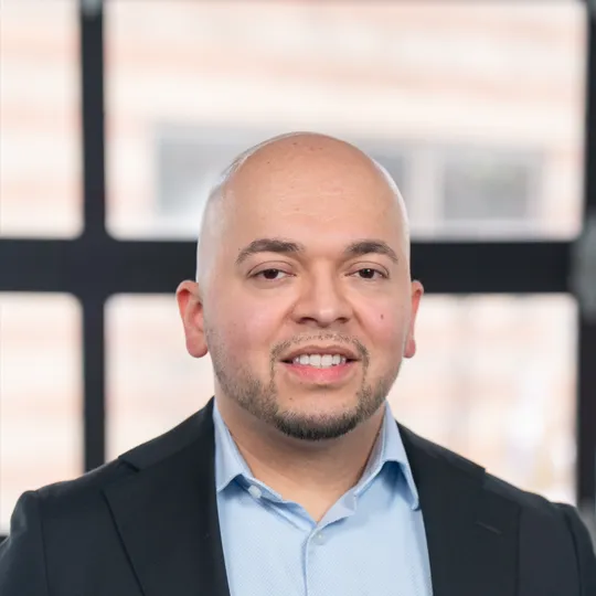 Rodolfo Gonzalez, Agent in  - Compass