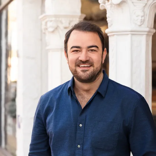 Joe Piccininni, Agent in  - Compass