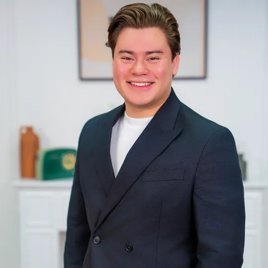 Jose Ciciliano, Agent in  - Compass