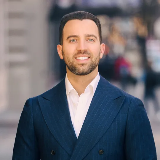 Eduardo Martinez, Agent in  - Compass