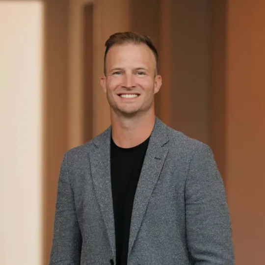 Marc Mariani, Agent in  - Compass