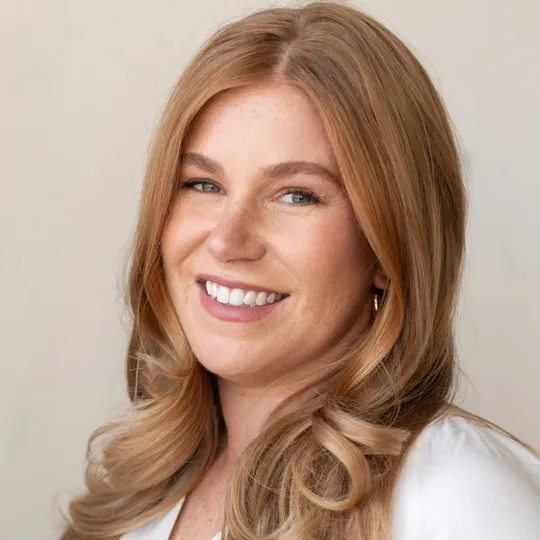 Maggie Tehan, Agent in  - Compass