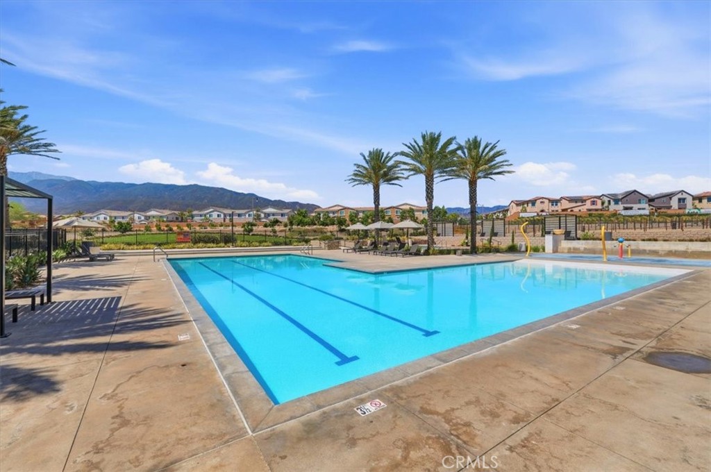 5370 Blue Ridge Way Fontana, CA 92336 - Photo 43 of 64 Gallery Image 43