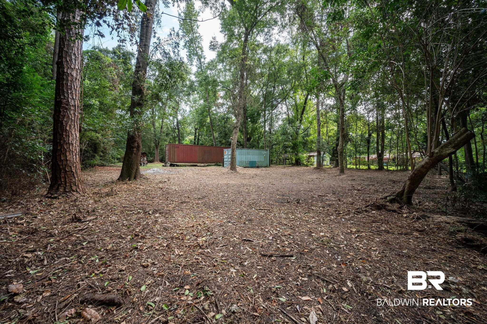 2318 Burgett Road Mobile, AL 36605 - Photo 12 of 26 View of yard