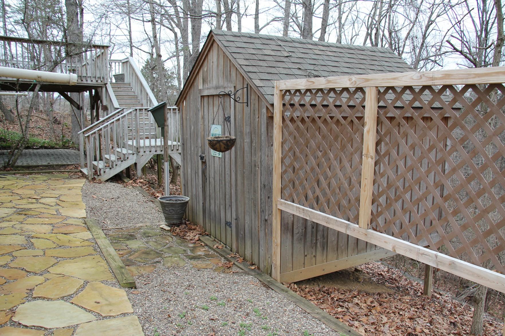 1180 Oak Ridge Road Buchanan, VA 24066 - Photo 44 of 49 42-7168