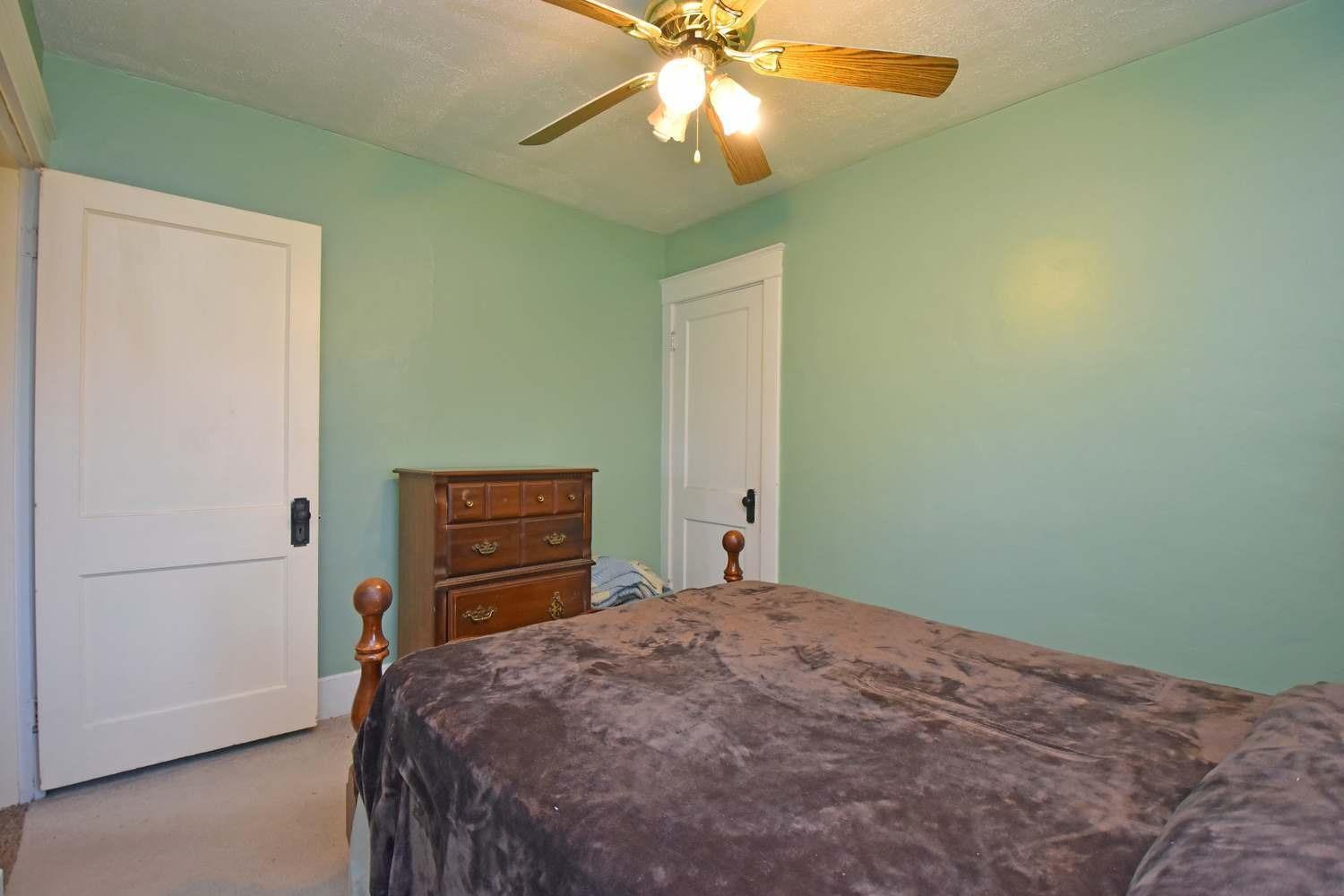 2928 Manchester Road Middletown, OH 45042 - Photo 15 of 25 Gallery Image 15