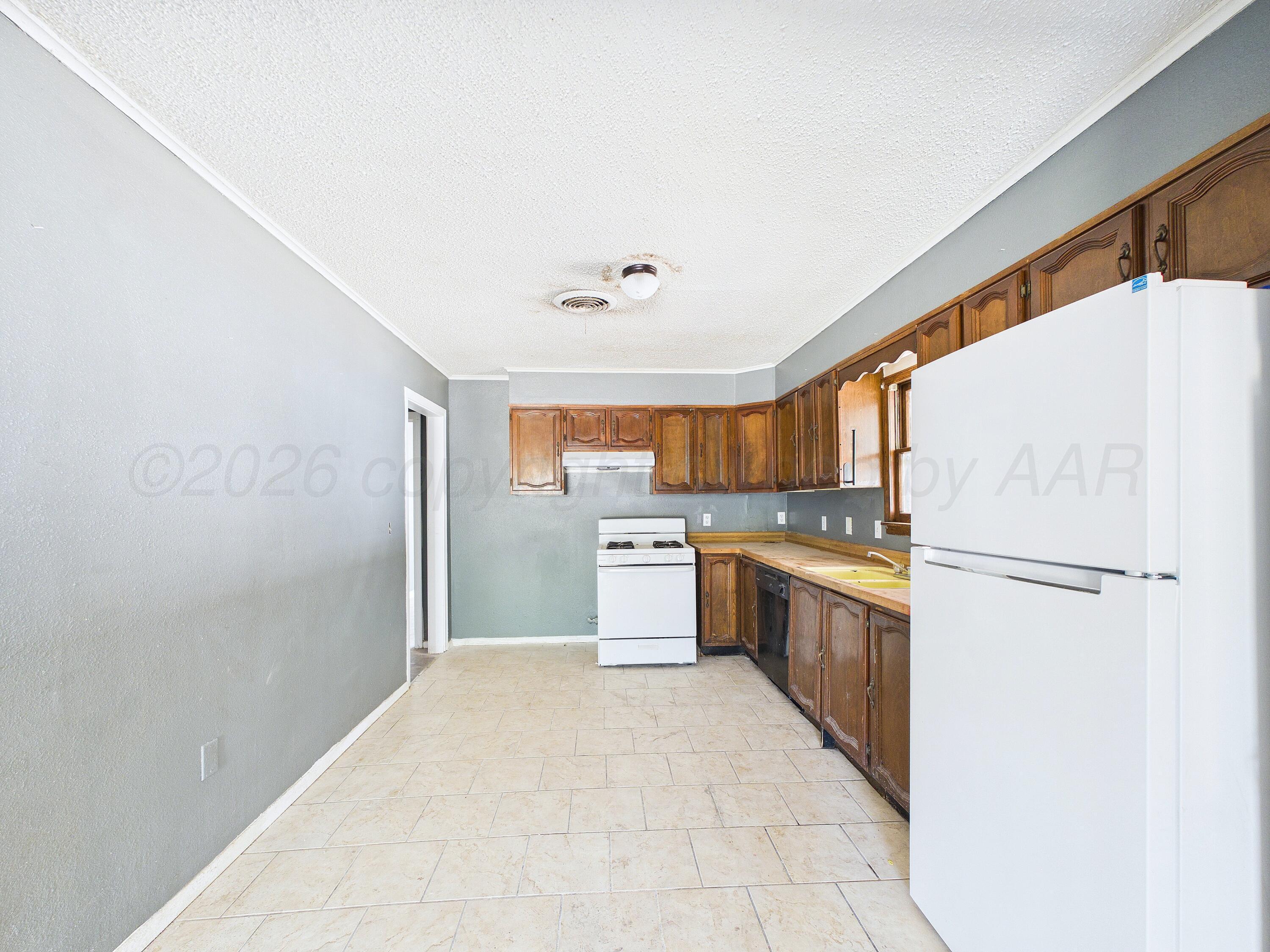 4311 Bowie Street Amarillo, TX 79110 - Photo 7 of 36 Bowie (28)