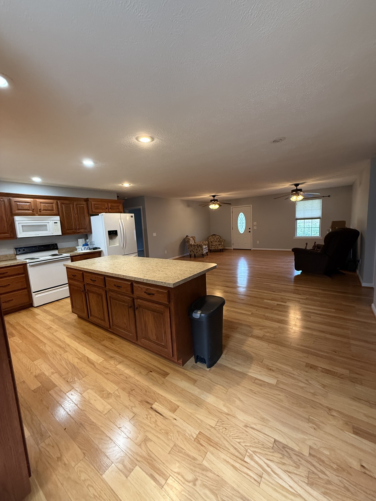 4205 Browning Branch Road Bethpage, TN 37022 - Photo 18 of 29 a room with furniture and kitchen view