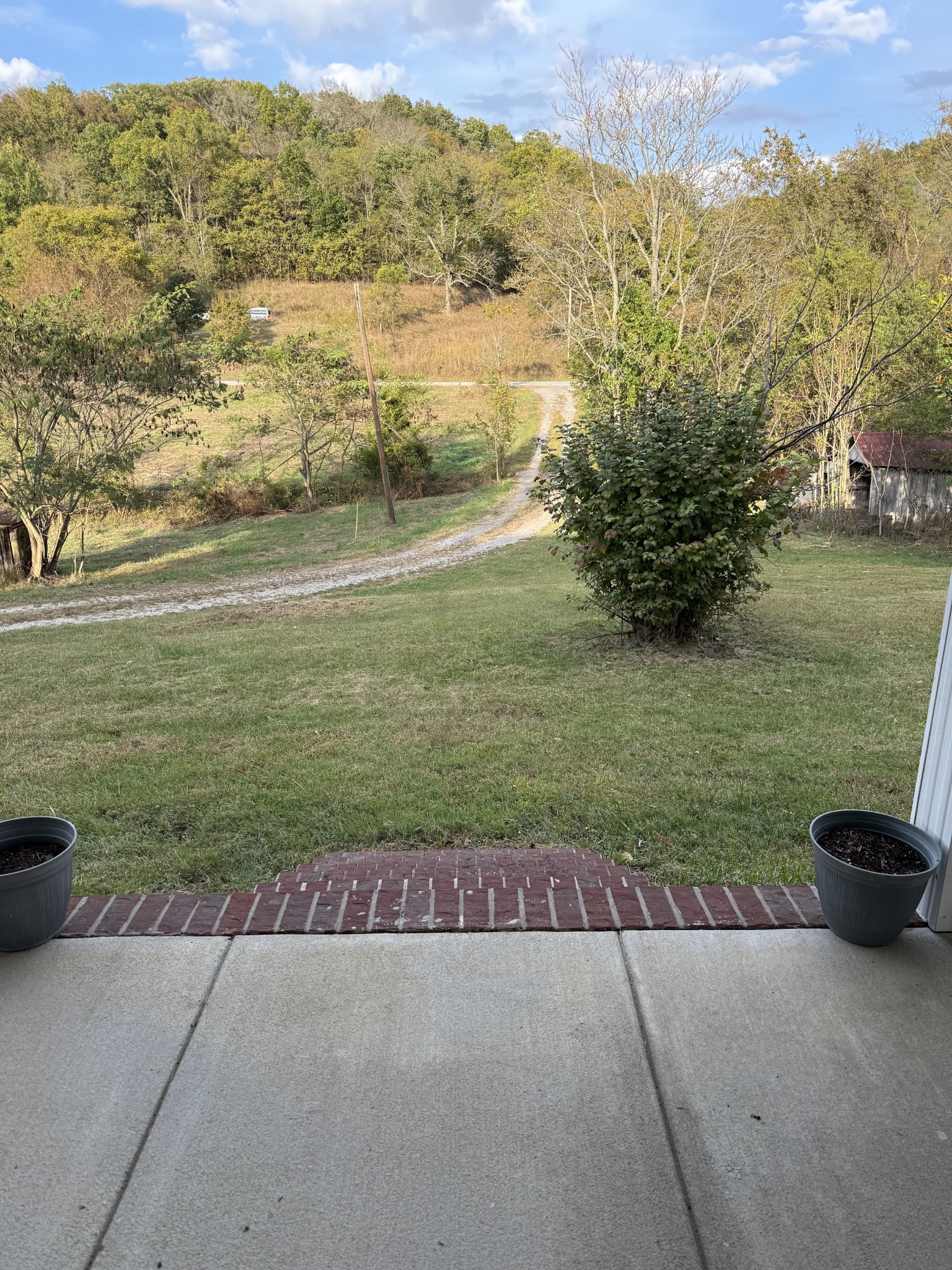 4205 Browning Branch Road Bethpage, TN 37022 - Photo 7 of 29 a view of a road with an ocean view