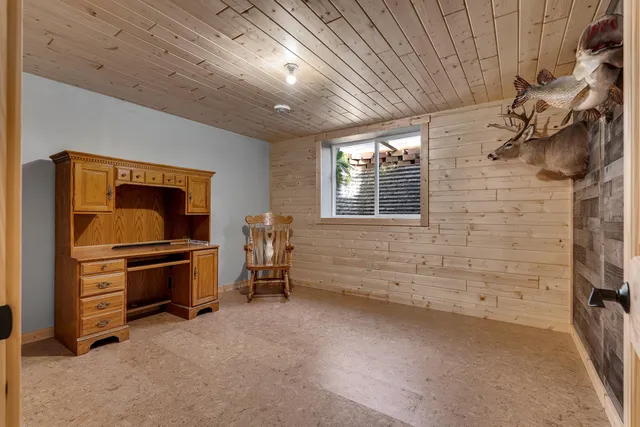 $879,000 | W902 County Road A, Burns, WI 54644