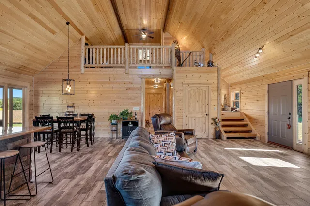 $879,000 | W902 County Road A, Burns, WI 54644