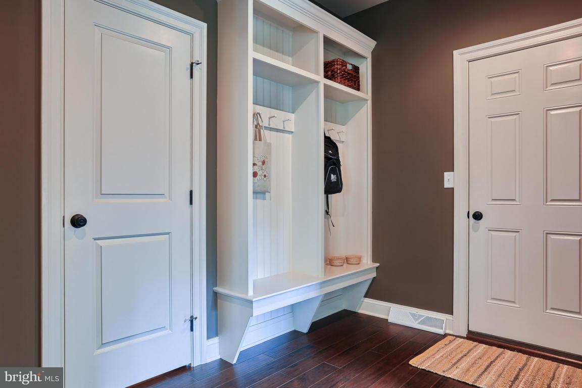 266 North Zinns Mill Road, Unit 1 Lebanon, PA 17042 - Photo 8 of 24 Gallery Image 8
