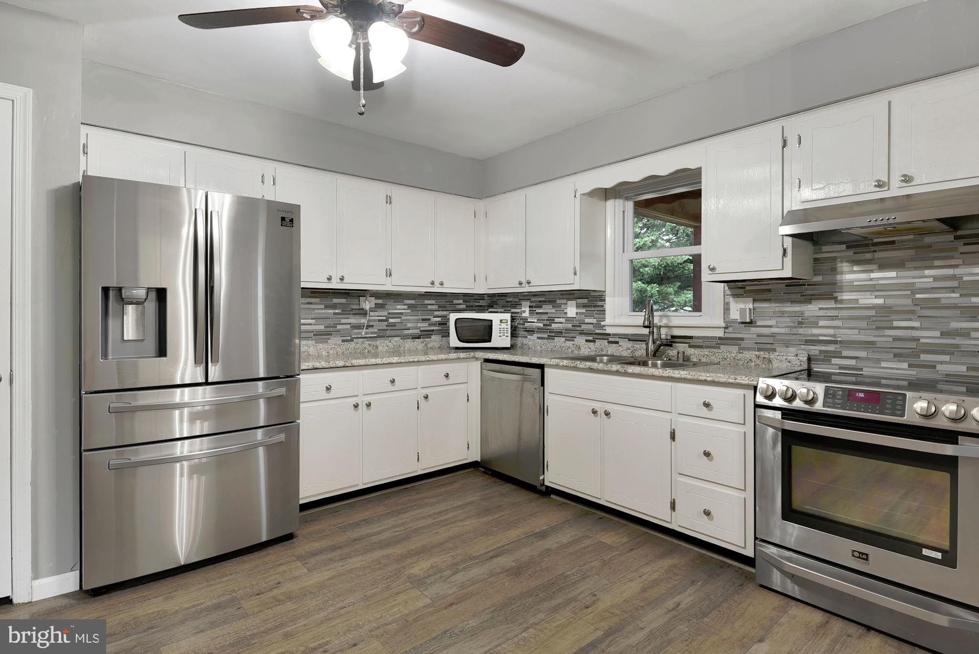 162 Sullivan Road Westminster, MD 21157 - Photo 13 of 35 Lots of cabinets