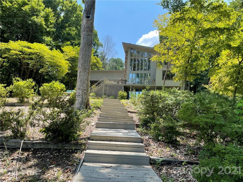 9401 Azalea Road Sherrills Ford, NC 28673 - Photo 2 of 23 Gallery Image 2