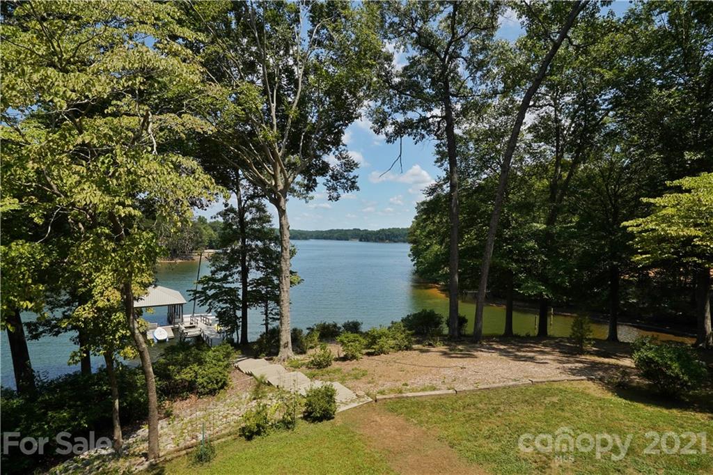 9401 Azalea Road Sherrills Ford, NC 28673 - Photo 5 of 23 Gallery Image 5