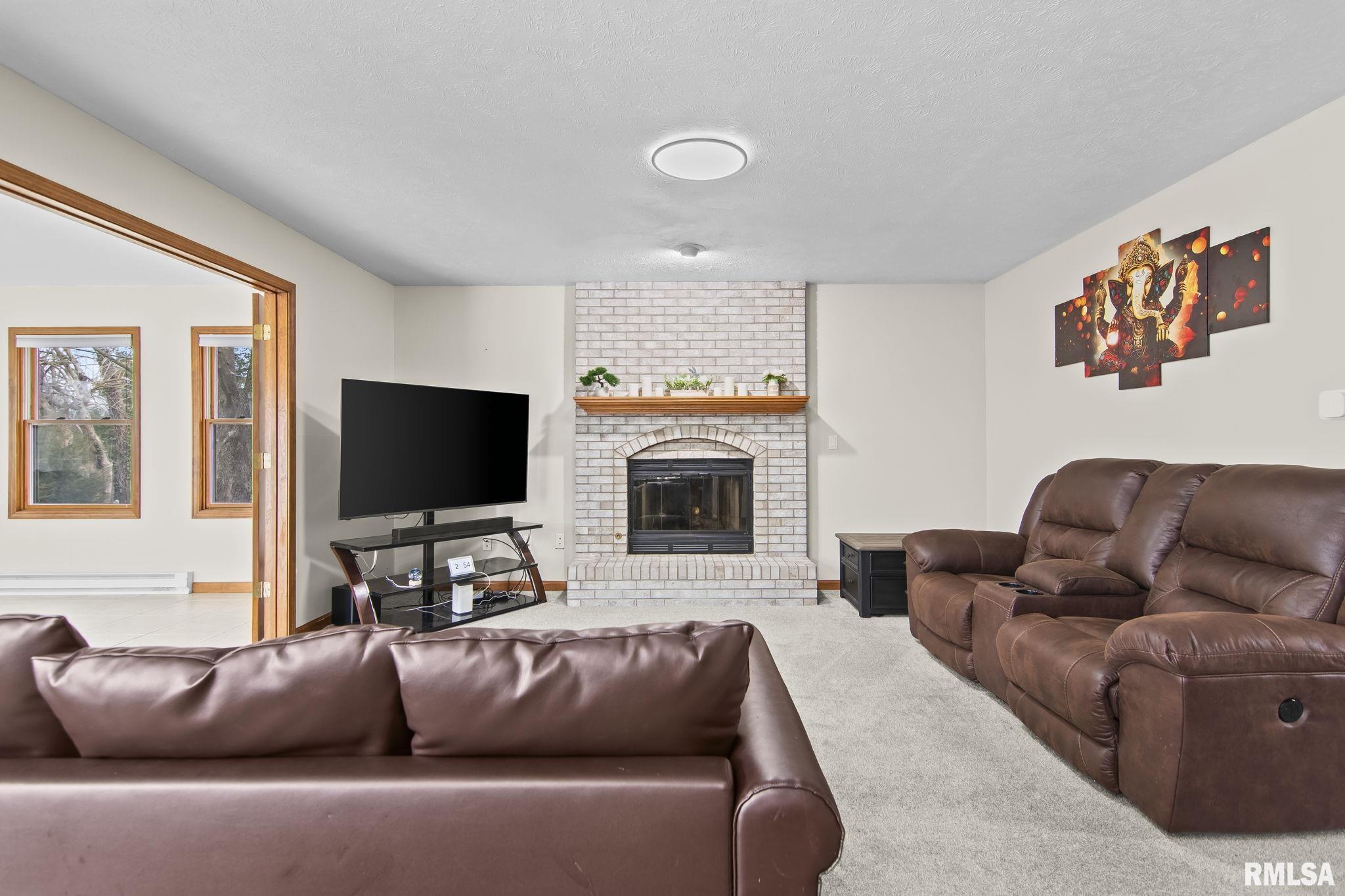 4521 Barrington Drive Springfield, IL 62711 - Photo 11 of 40