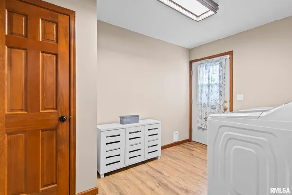 $398,000 | 4521 Barrington Drive, Springfield, IL 62711