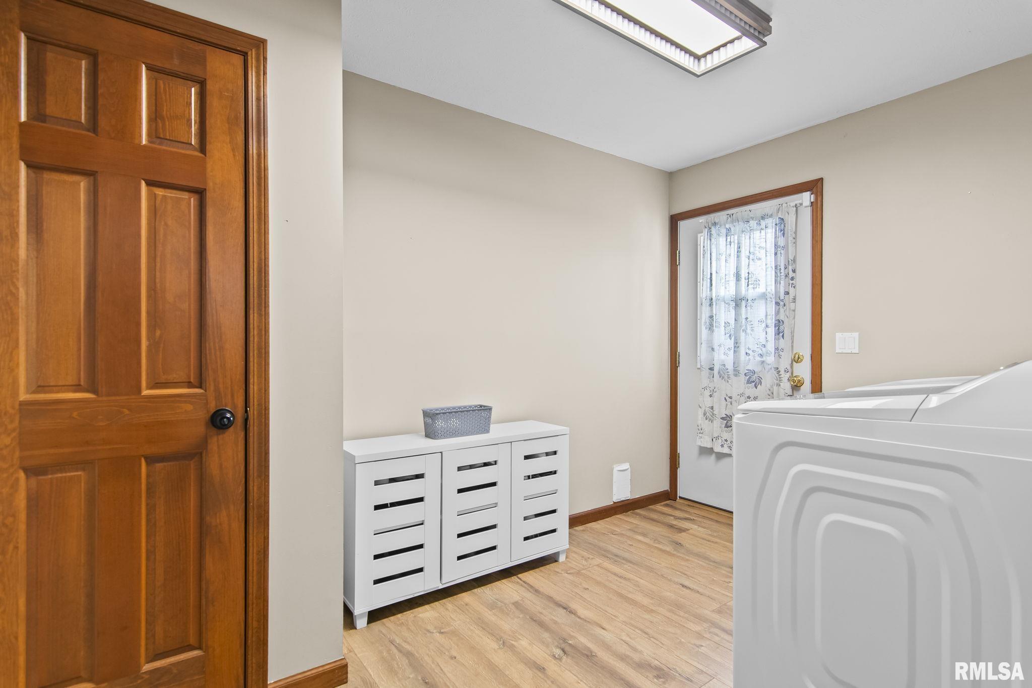 4521 Barrington Drive Springfield, IL 62711 - Photo 19 of 40