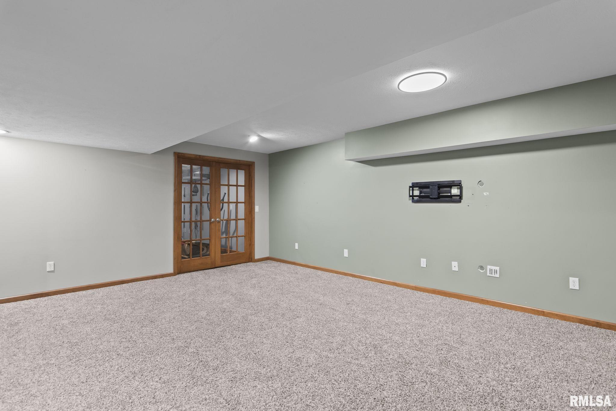 4521 Barrington Drive Springfield, IL 62711 - Photo 32 of 40