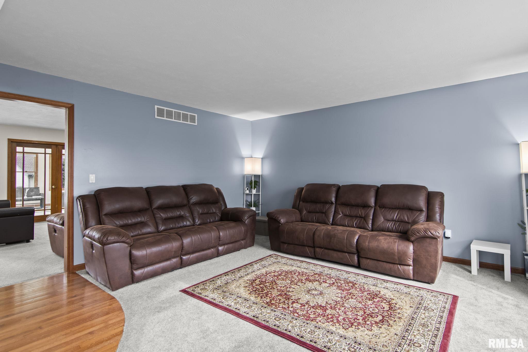 4521 Barrington Drive Springfield, IL 62711 - Photo 6 of 40