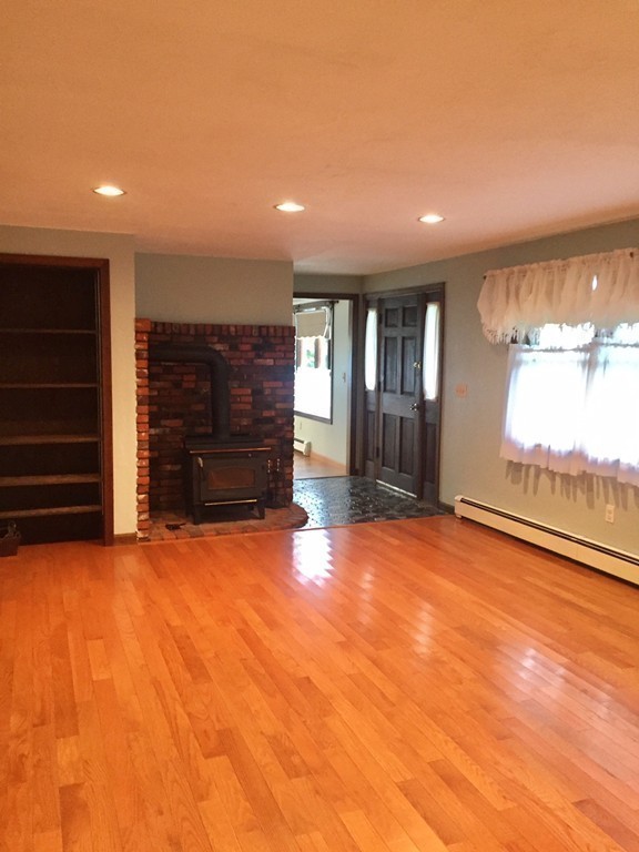 55 J Davis Road Charlton, MA 01507 - Photo 11 of 23