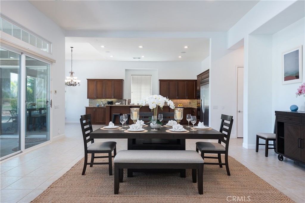 45 Vista Encantada Rancho Mirage, CA 92270 - Photo 13 of 52