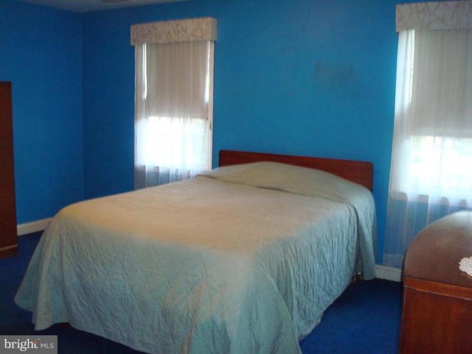 4436 Cedar Garden Road Baltimore, MD 21229 - Photo 11 of 27 Master Bedroom
