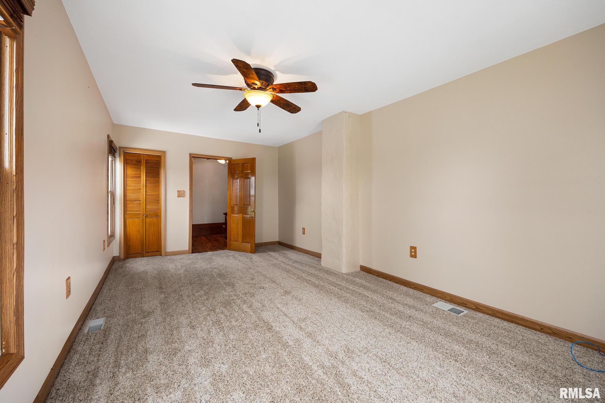 1014 Bricktown Road Lowpoint, IL 61545 - Photo 35 of 65