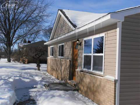 4830 Milett Road Fowlerville, MI 48836 - Photo 5 of 22 20386388-4.JPG