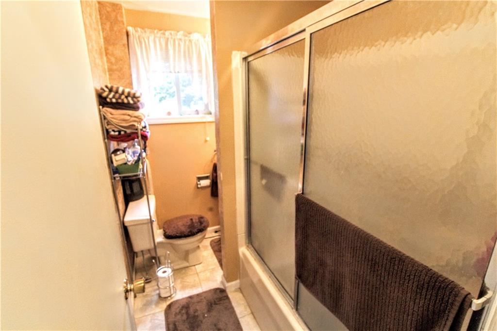 172 Kaylor Road Pittsburgh, PA 15237 - Photo 12 of 24 Gallery Image 12