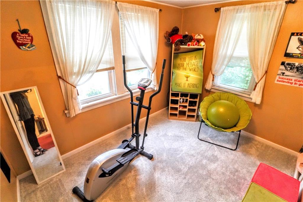 172 Kaylor Road Pittsburgh, PA 15237 - Photo 14 of 24 Gallery Image 14