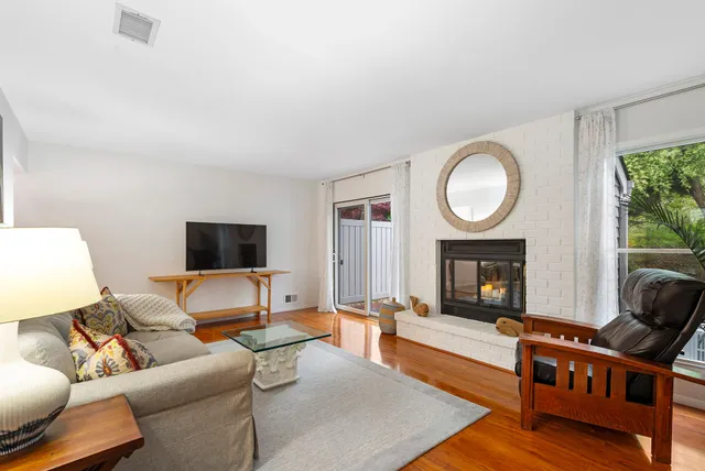 $25,000 | 50 Hubbard Lane, Unit 62, Southampton, NY 11968