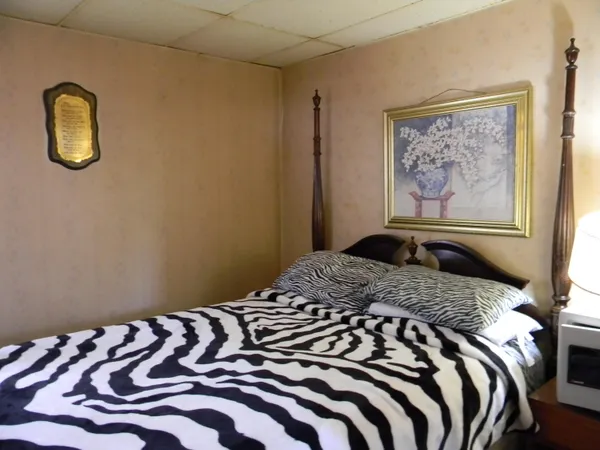 $165,000 | 302 1st Street, Ludington, MI 49431